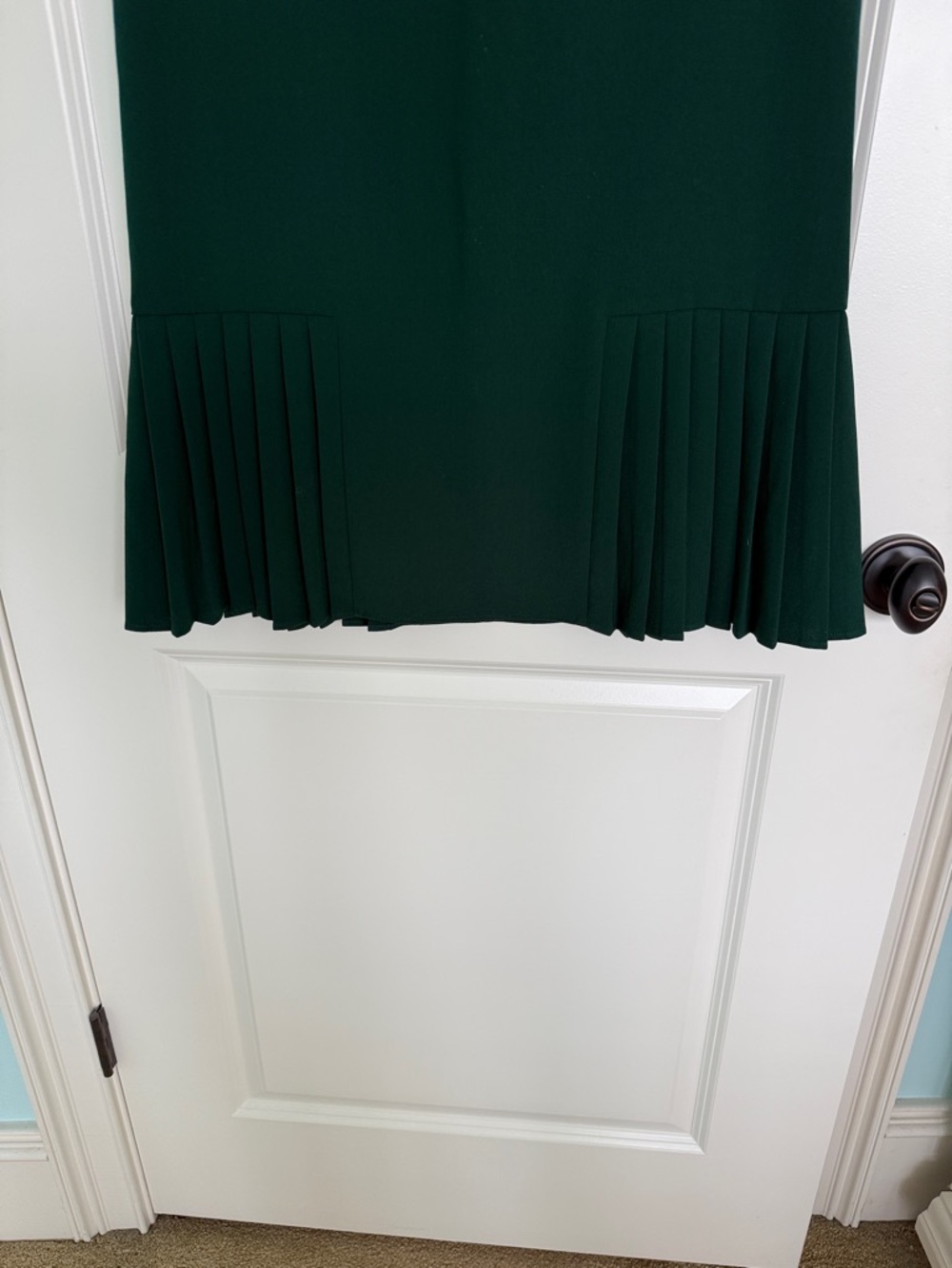 Women’s Zara Forest Green Short Sleeve Pleated-Hem Dress size medium - Picture 3 of 3
